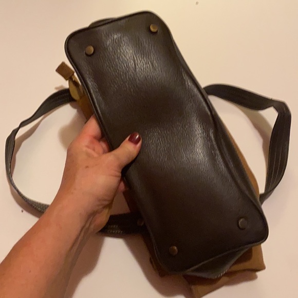 COPY - Leather Eddie Bauer purse 👜 - Picture 2 of 7